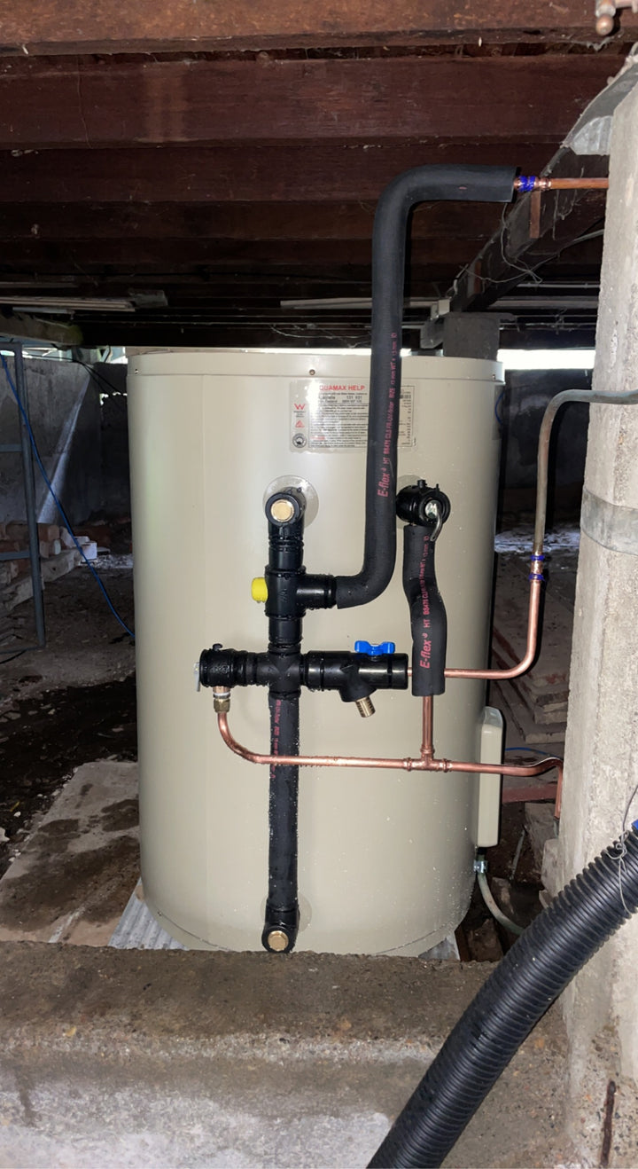 Aquamax SQUAT 160L Electric Hot Water System