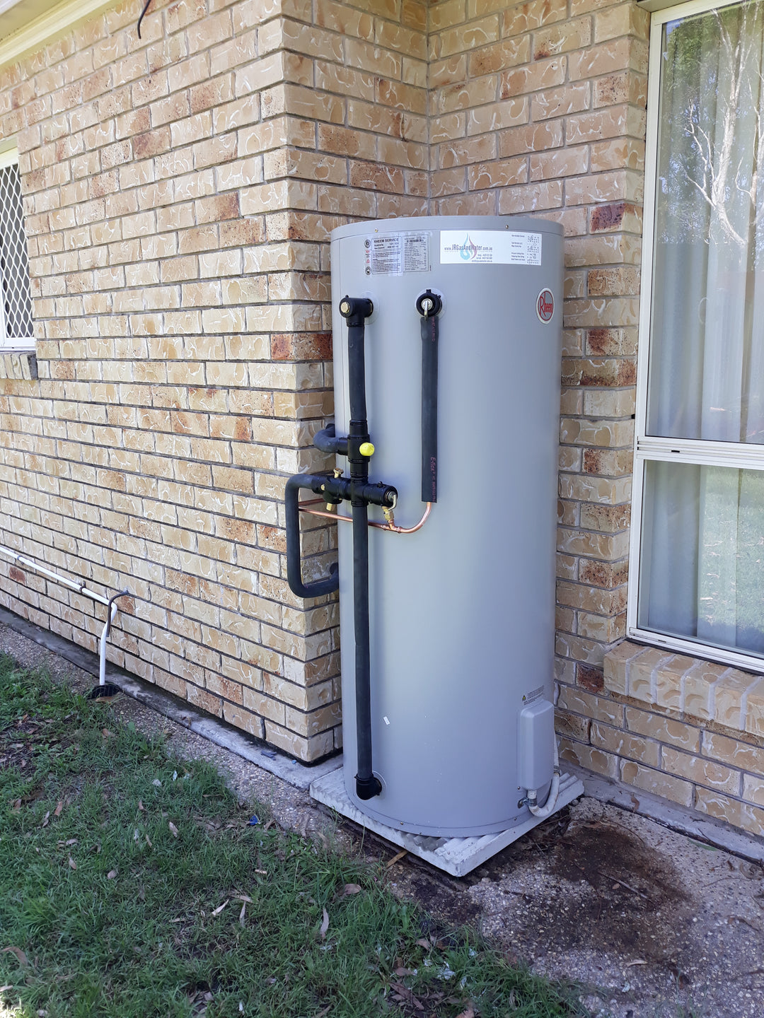 Please Install My New Electric Hot Water System