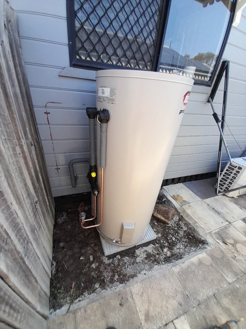 Dux 250L Electric Hot Water System - Installed Today