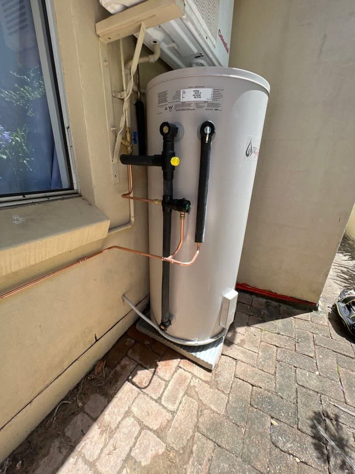 Dux 250L Electric Hot Water System - Installed Today