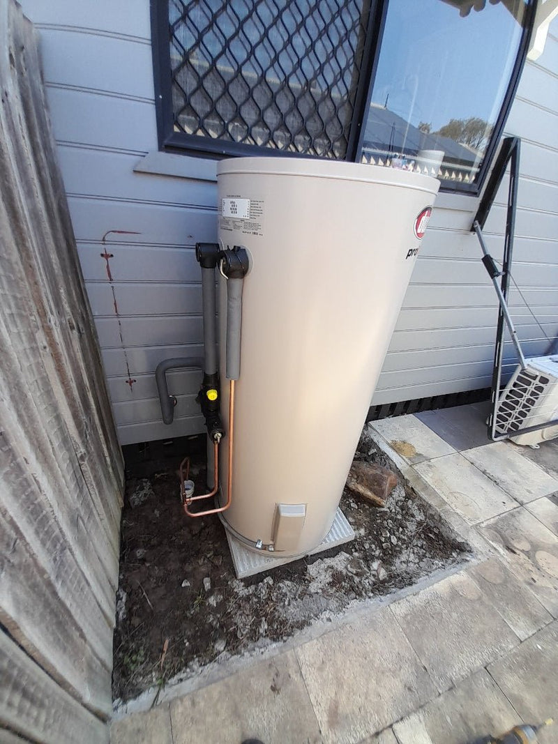 Dux 250L Electric Hot Water System - Installed Today