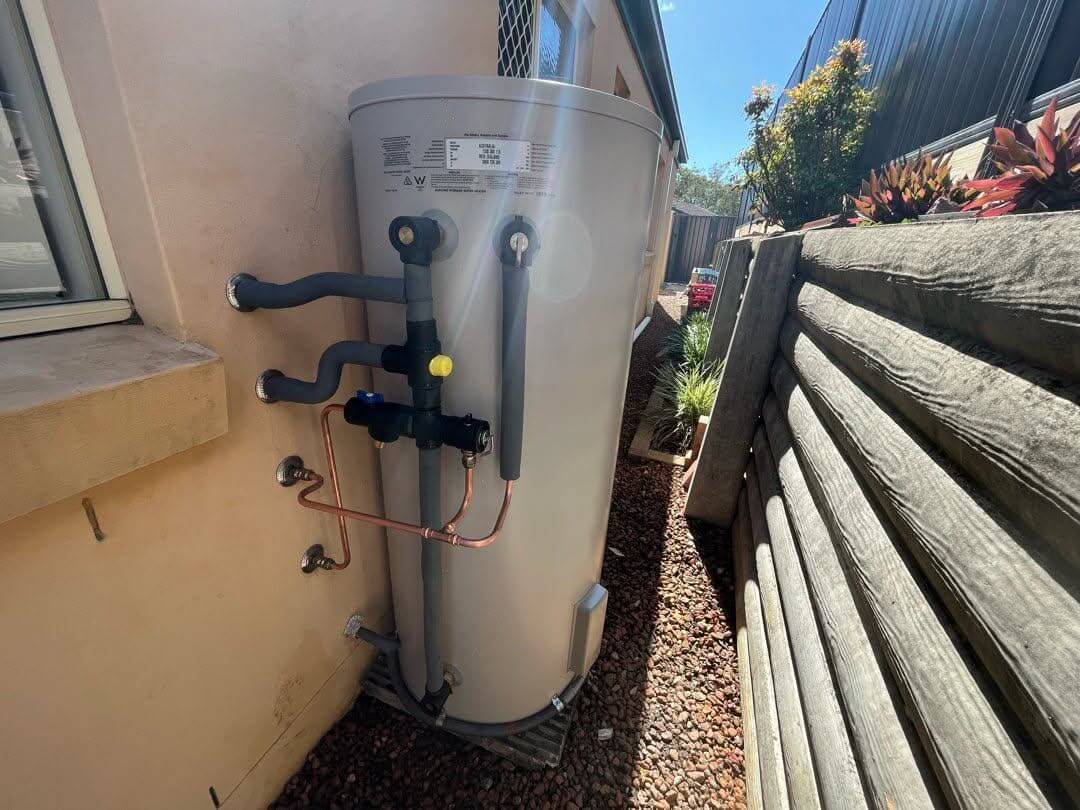 Dux 250L Electric Hot Water System - Installed Today