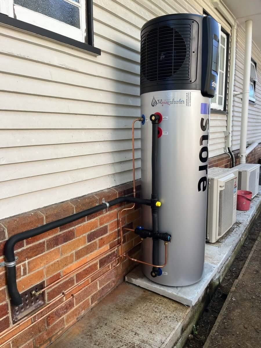 iStore 180L Heat Pump Hot Water System - Installed Today