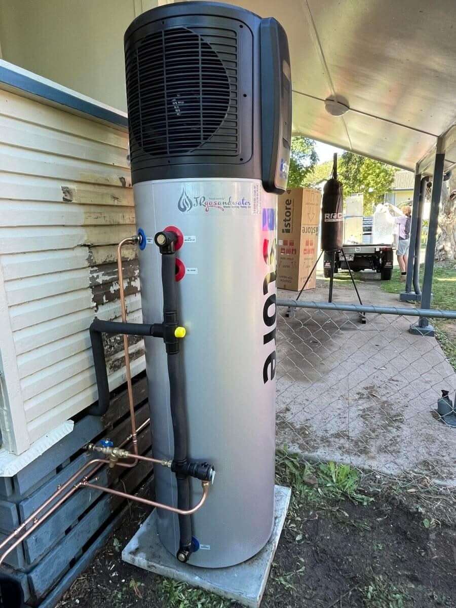 iStore 180L Heat Pump Hot Water System - Installed Today