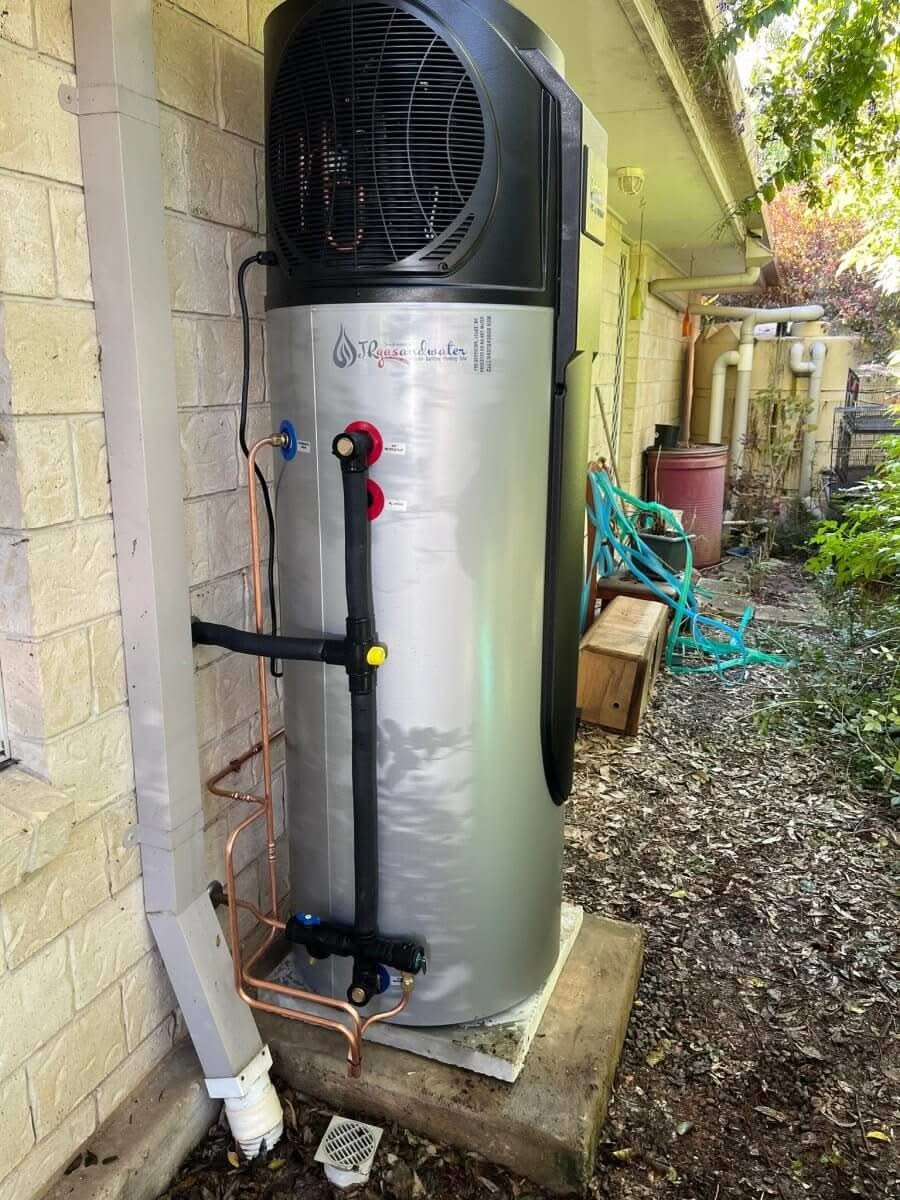 iStore 270L Heat Pump Hot Water System - Installed Today