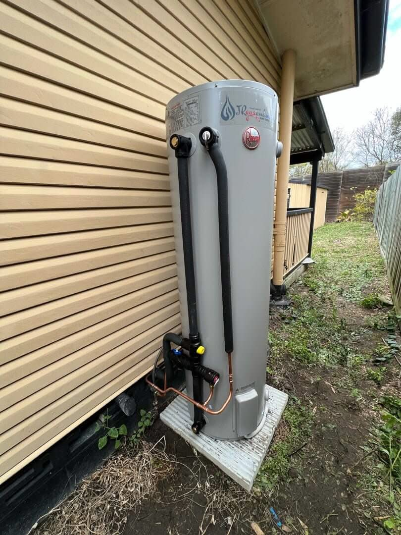 Rheem 160L Electric Hot Water System - Installed Today