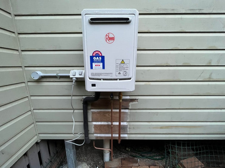 Rheem 20 LPG Gas Hot Water System - Installed Today