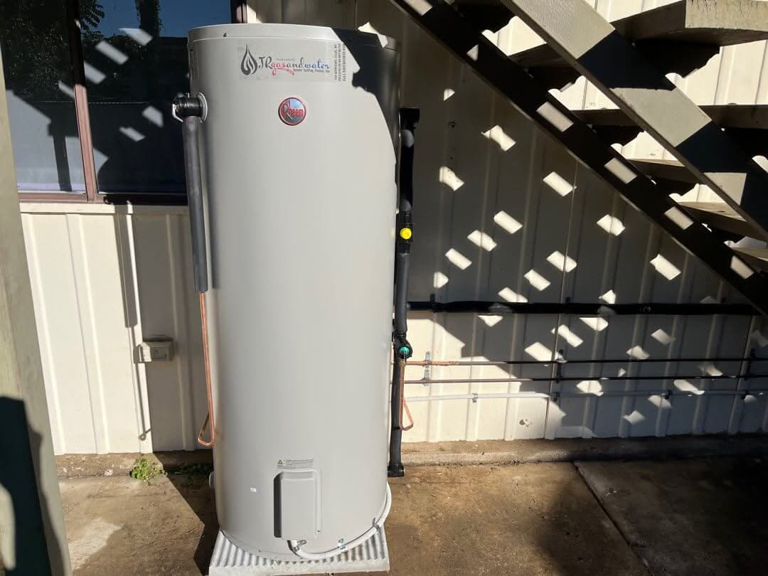 Rheem 315L Electric Hot Water System - Installed Today