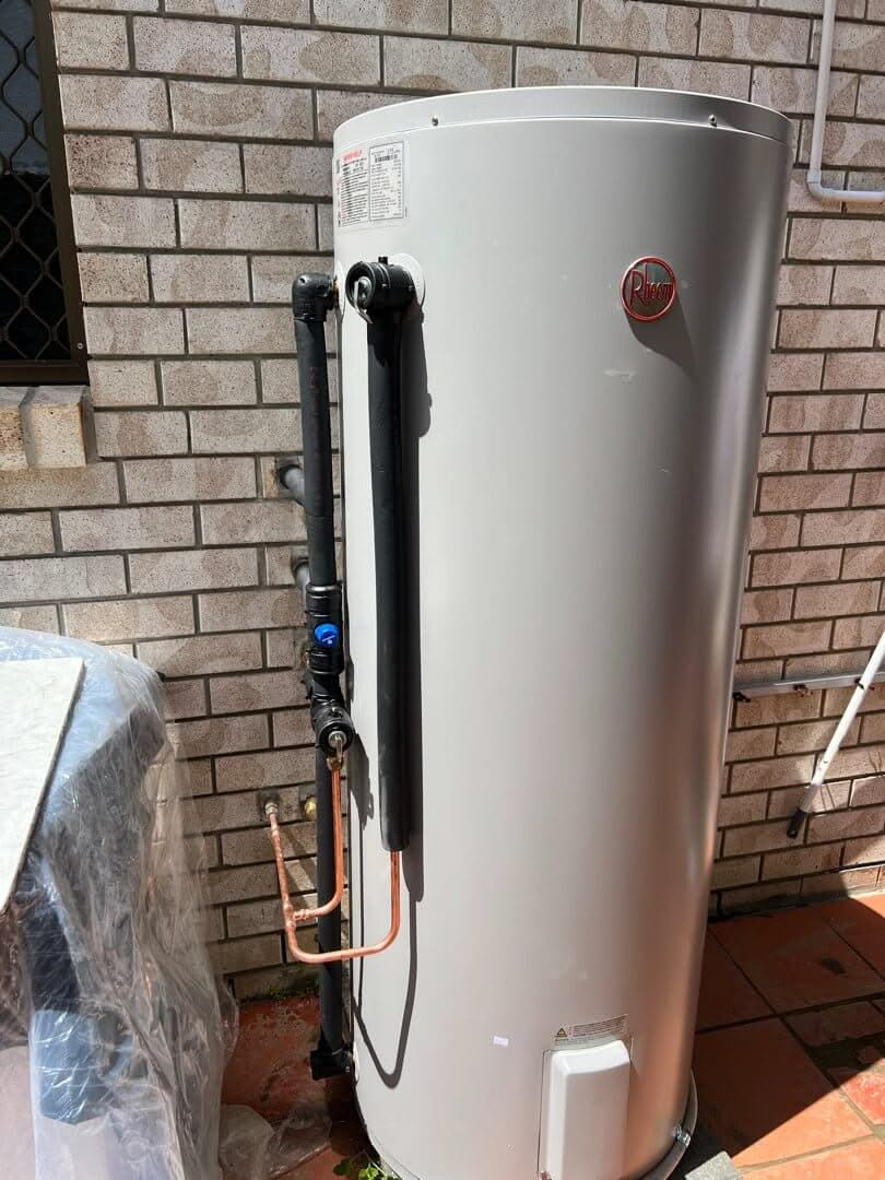 Rheem 315L Electric Hot Water System - Installed Today