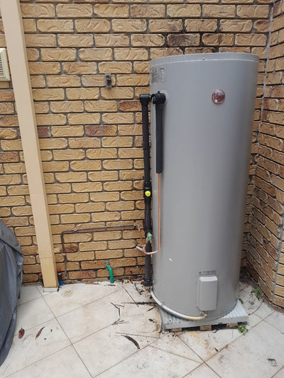 Rheem 315L Electric Hot Water System - Installed Today