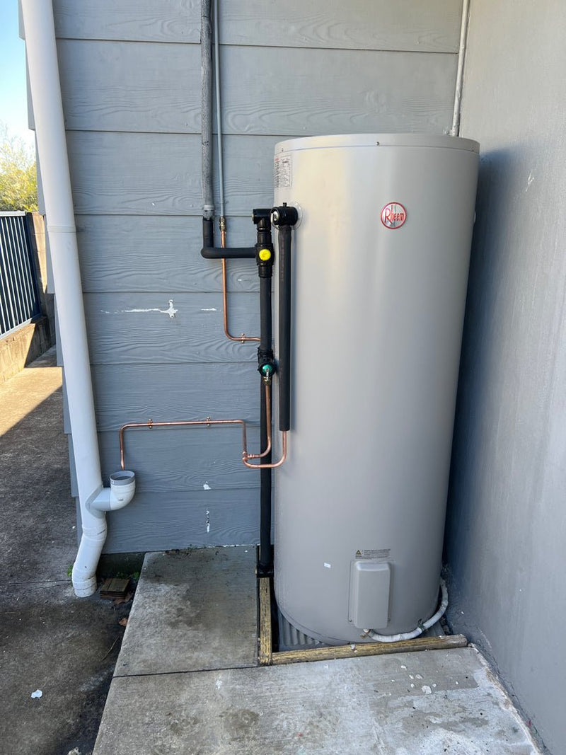 Rheem 315L Electric Hot Water System - Installed Today