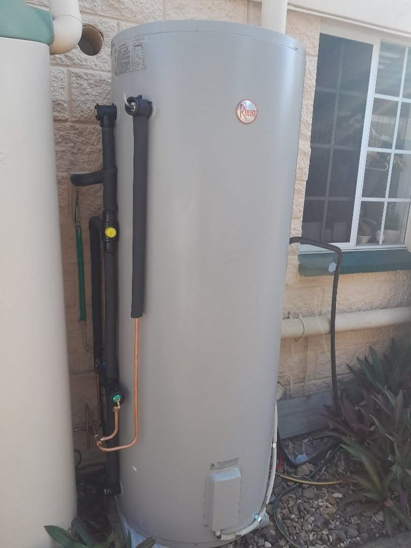 Rheem 400L Electric Hot Water System - Installed Today