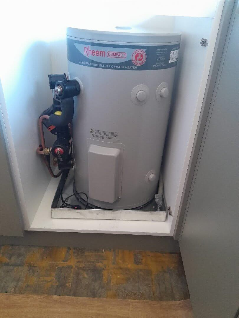 Rheem 50L Electric Hot Water System - Installed Today