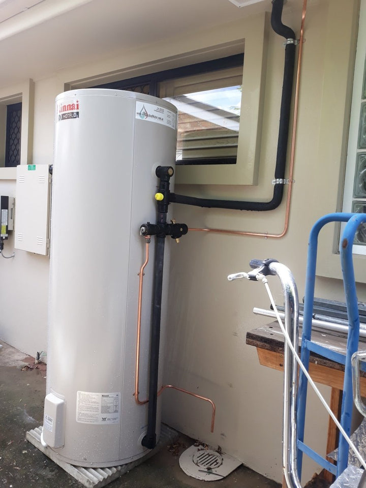 Rinnai 400L Electric Hot Water System - Installed Today