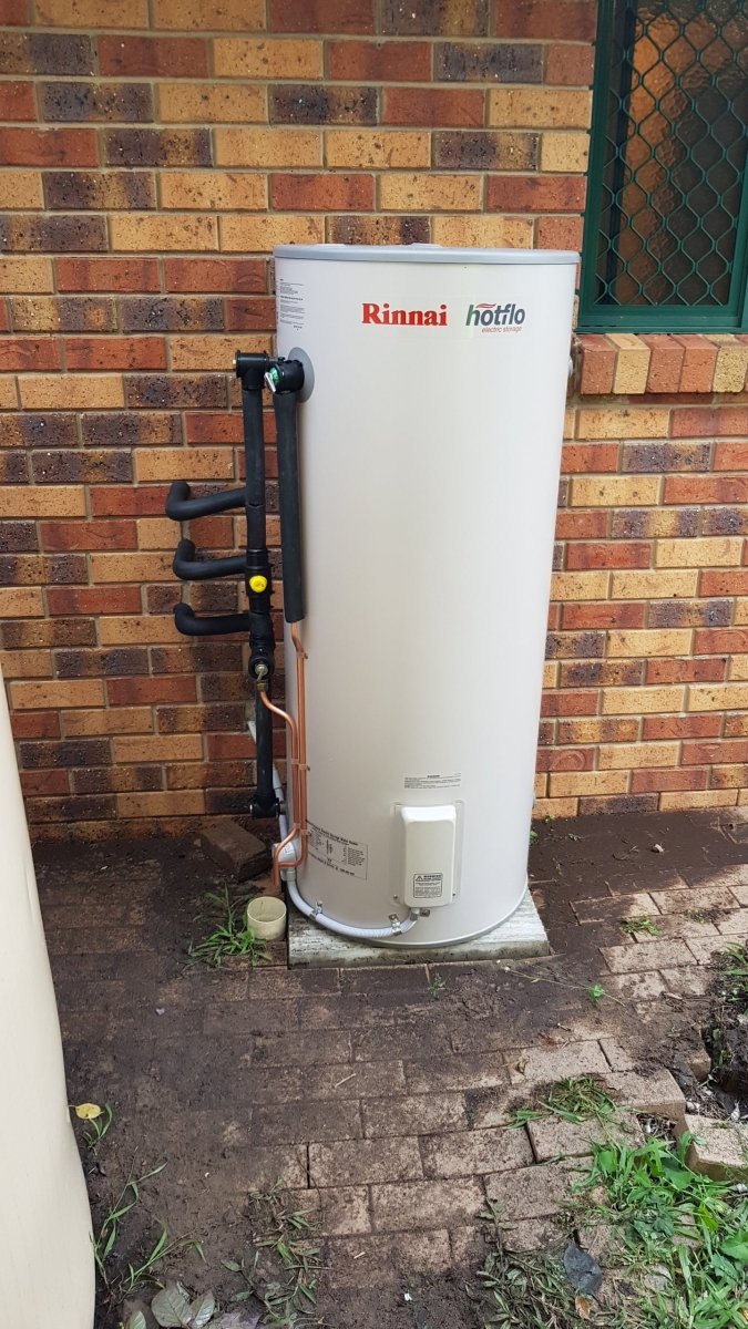 Rinnai 400L Electric Hot Water System - Installed Today