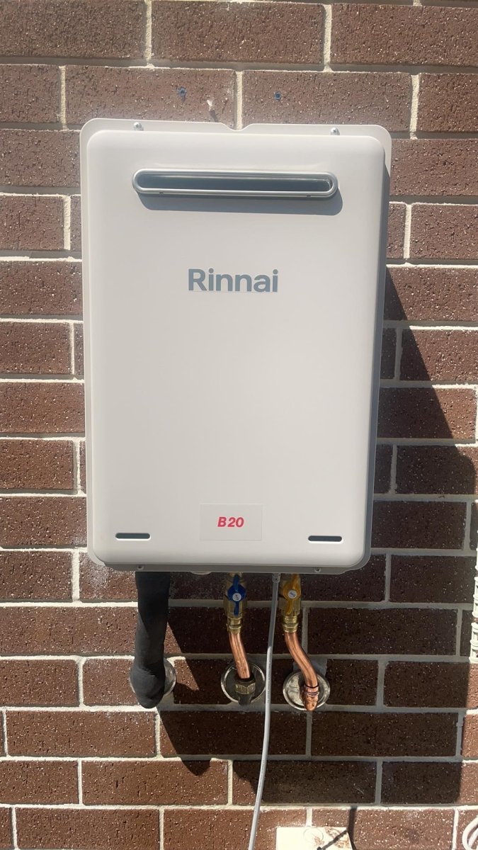 Rinnai B16 LPG Gas Hot Water System - Installed Today