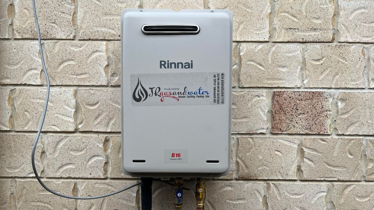 Rinnai B16 Natural Gas Hot Water System - Installed Today