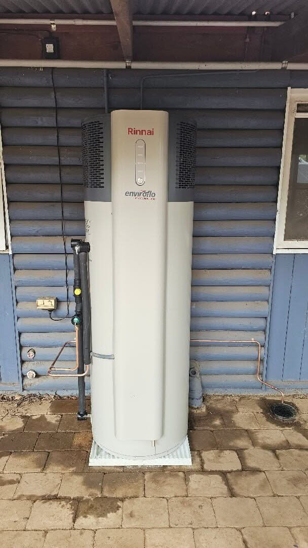 Rinnai Enviroflo V2 250L Heat Pump Hot Water System - Installed Today