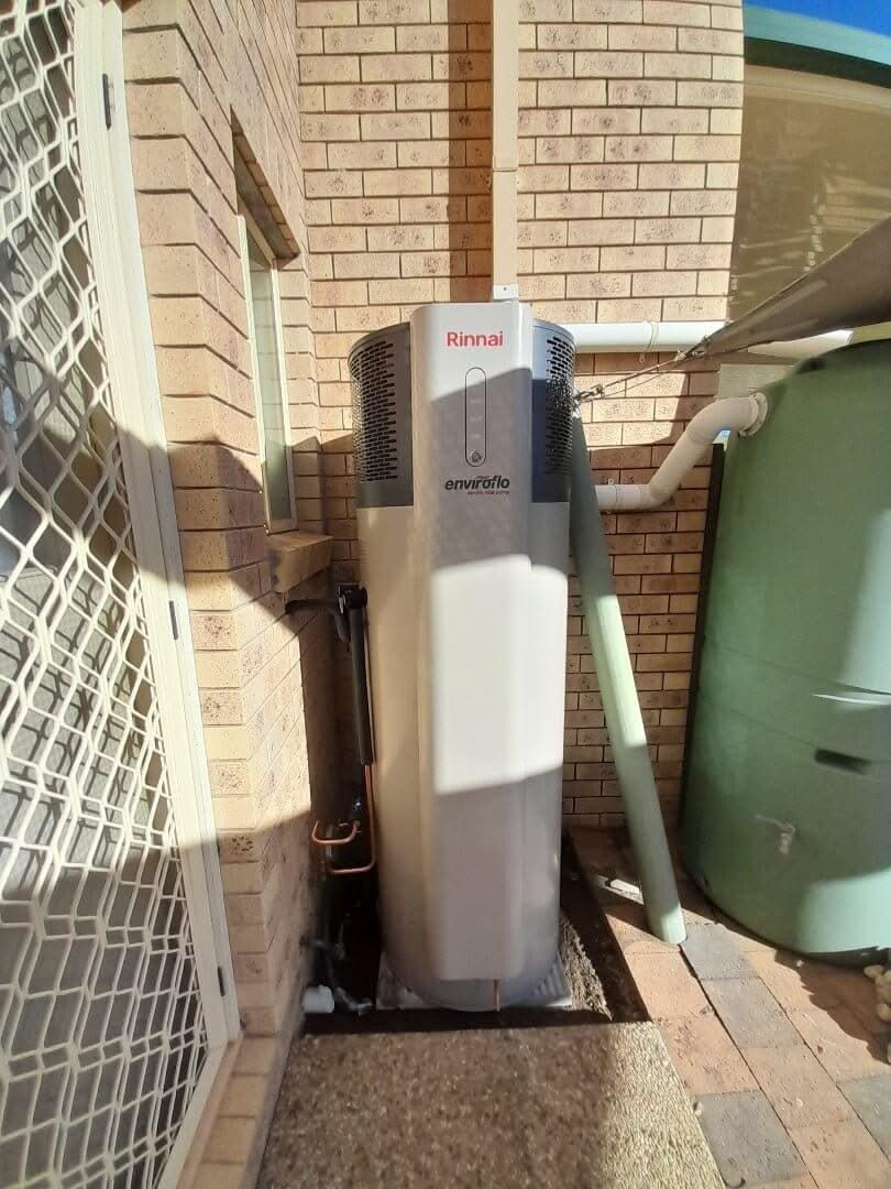 Rinnai Enviroflo V2 315L Heat Pump Hot Water System - Installed Today