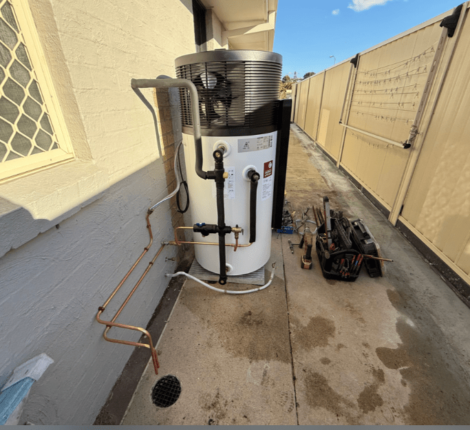 Stiebel Eltron SHP - O 200L Heat Pump Hot Water System - Installed Today