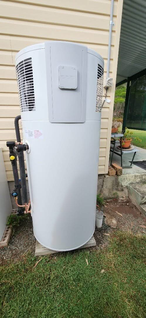 Stiebel Eltron WWK222 Heat Pump Hot Water System - Installed Today