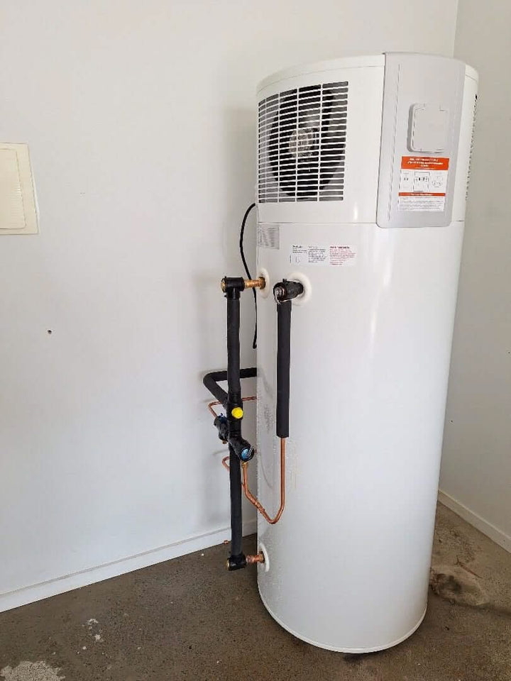 Stiebel Eltron WWK302 Heat Pump Hot Water System - Installed Today