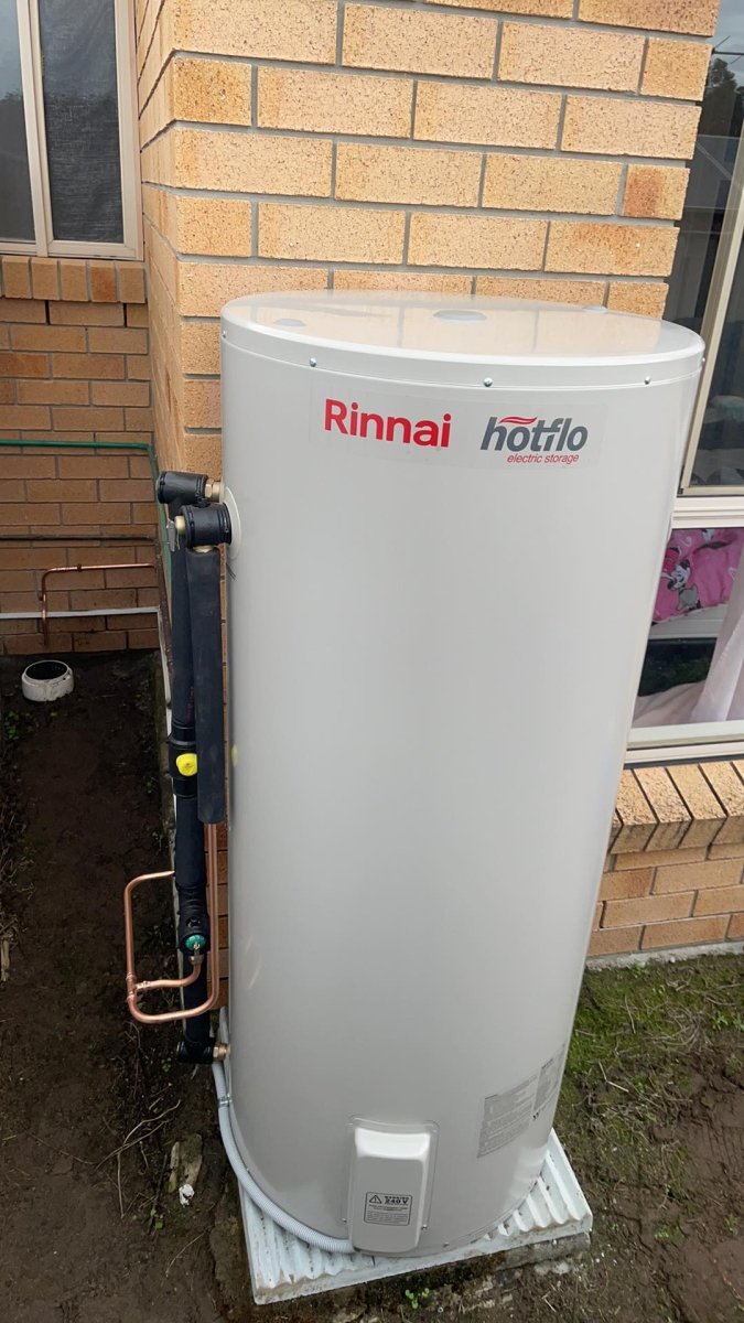 Rinnai 160L Electric Hot Water System - Installed Today