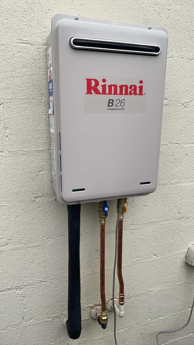 Rinnai B26 (REU-A2624WB) Gas Hot Water System